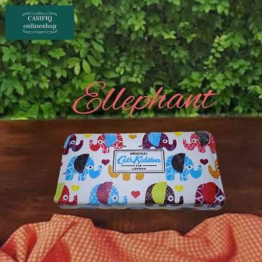 a small pouch with a picture of a elephant on it.