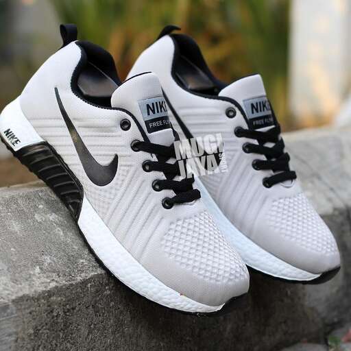 i'm not sure if i'm wearing these shoes.