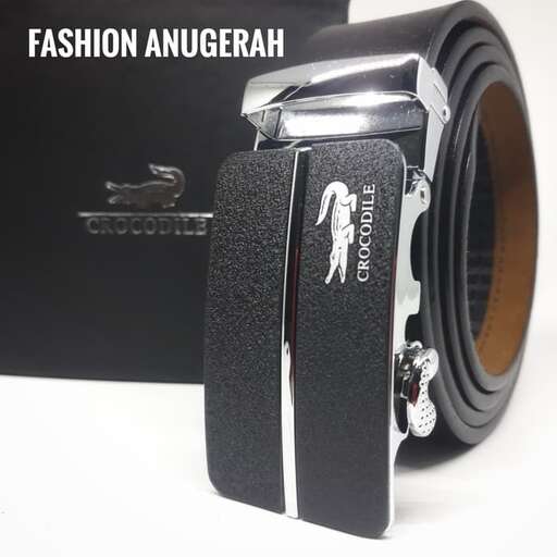 a black leather belt with a white stripe and a black strap.