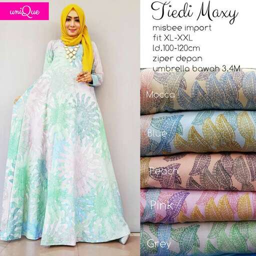 a woman in a traditional dress