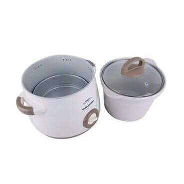 a pair of bowls with a lid.