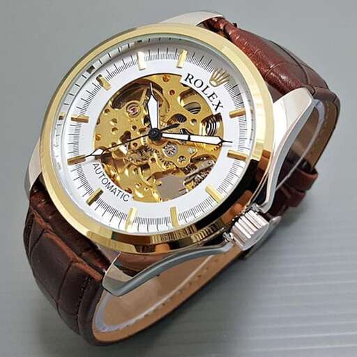 the watch is made of genuine leather and is made of genuine leather.