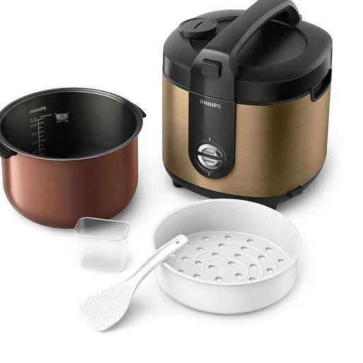 a pot and a spoon for food