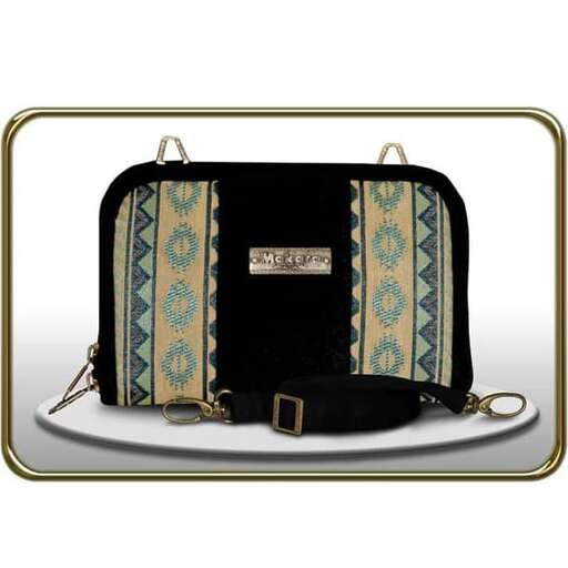 bag in black and gold