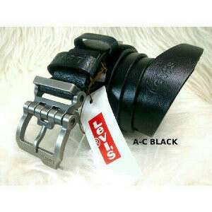 the black leather belt with the black leather strap.