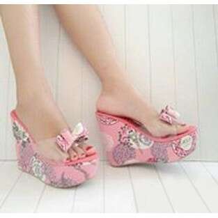 i love these shoes... i'm not sure if i could have them.