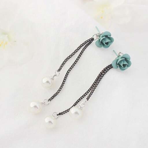 a set of three pearl and pearl necklaces