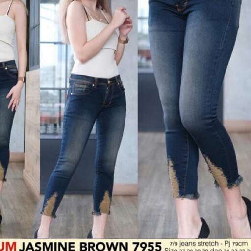 jeans with a white top