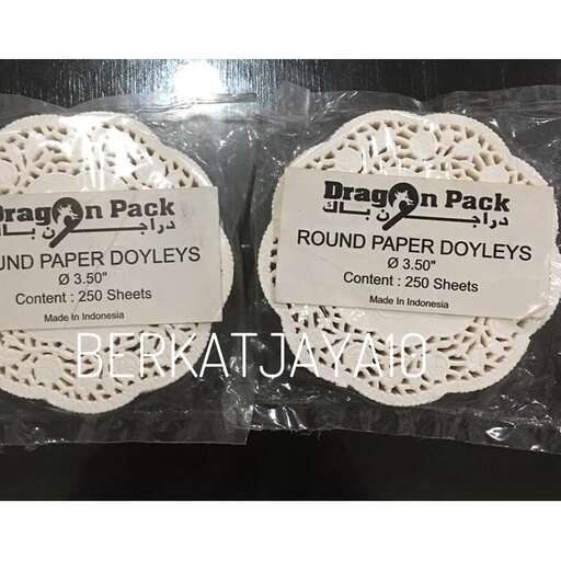 two labels with white laces and a white lace on them.