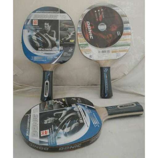 i have a pair of old fan headphones.