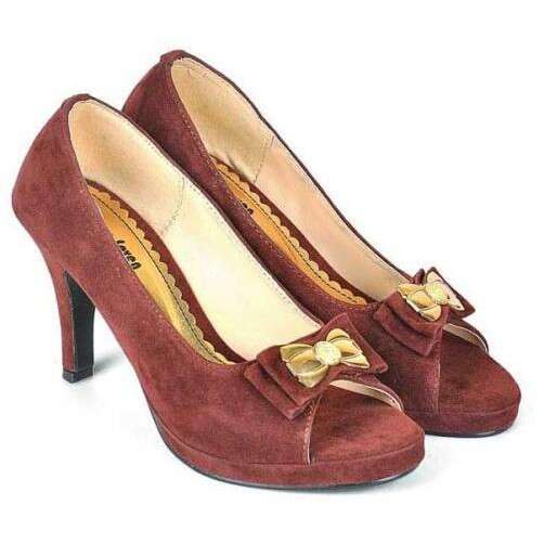 i have these shoes in my life.