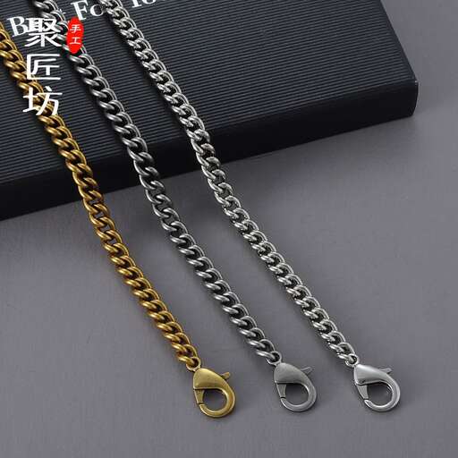 a gold and diamond necklace in 18k gold