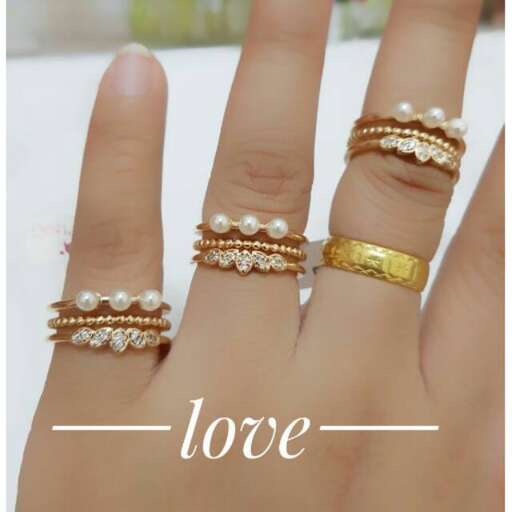 gold and white gold rings for the bride