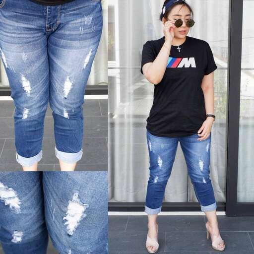 jeans with a t - shirt