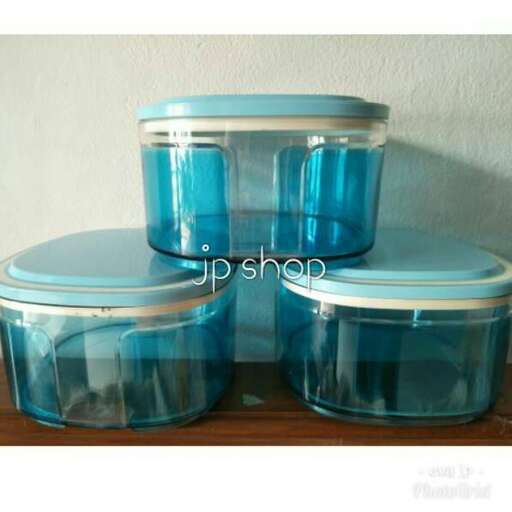 i love the idea of a pair of blue and white bins.