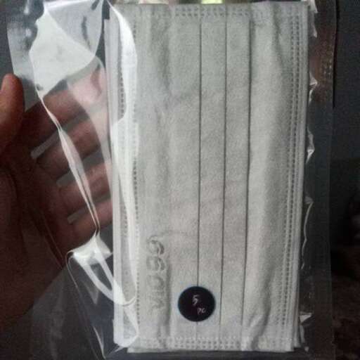 the white towel is the only thing you can see in the picture.