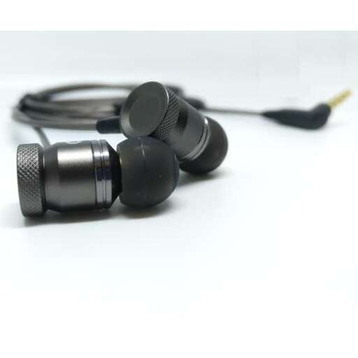 the headphones that will be used to help you get the right earphones for your next trip.