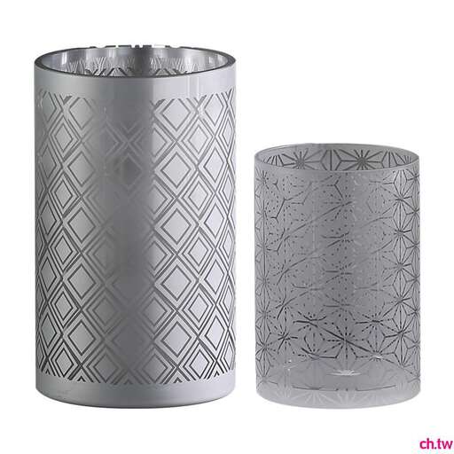 image of the product silver tin