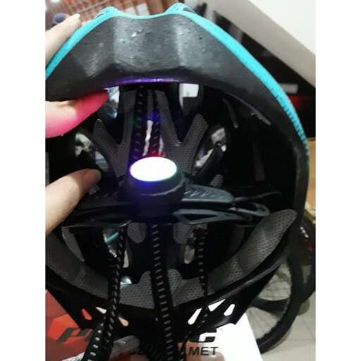 turn the front of the fan into a light