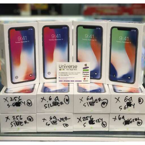 a display of iphones in a store.