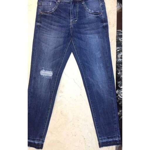 jeans - sewing pattern by person and the buttons