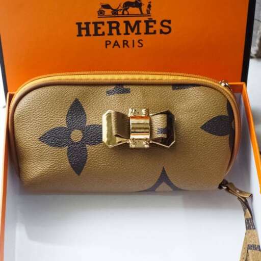 the bag is made from a leather and leather.