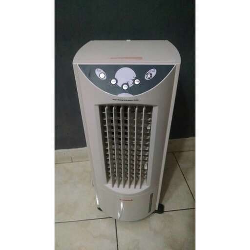 a small air conditioner with a cat face on it.
