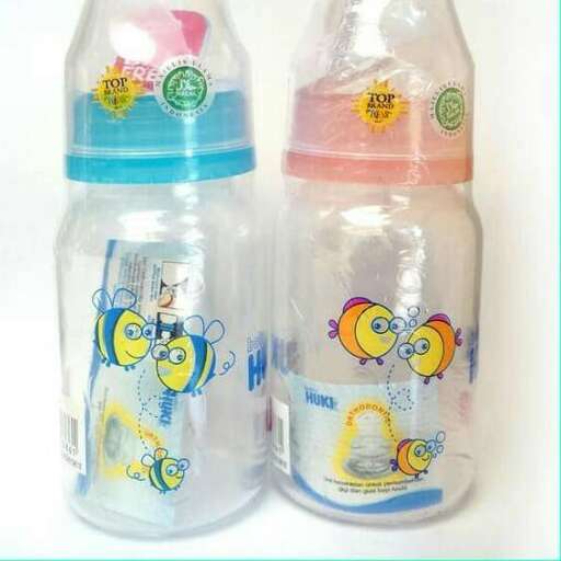 two bottles of baby shower in blue and pink