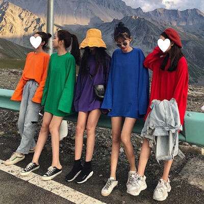 girls in the mountains