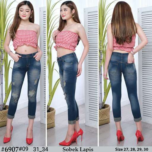 i love the shape of this shirt.