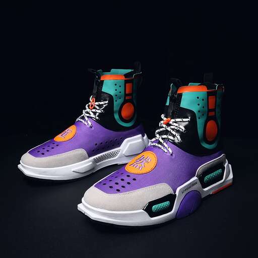 i'm a sucker for sneakers.