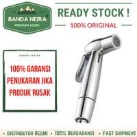 a picture of a very large silver faucet.