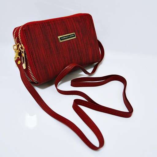 the bag in red