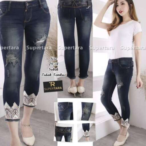 i love the jeans with the white tee.