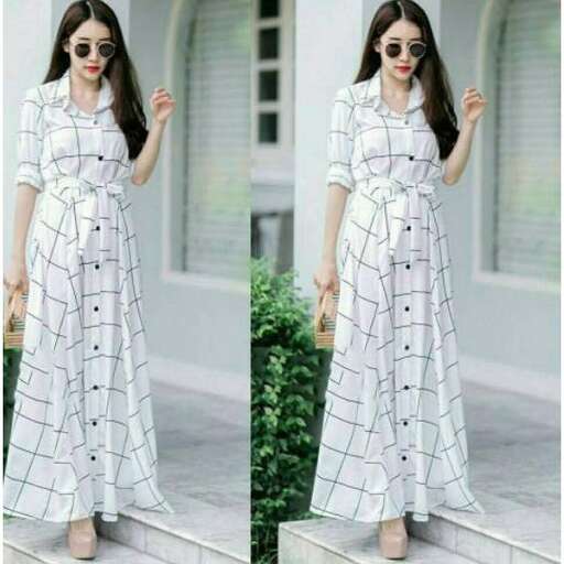 white maxi dress with a long skirt