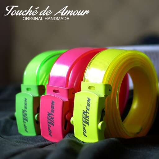 a colorful bracelet with a colorful band