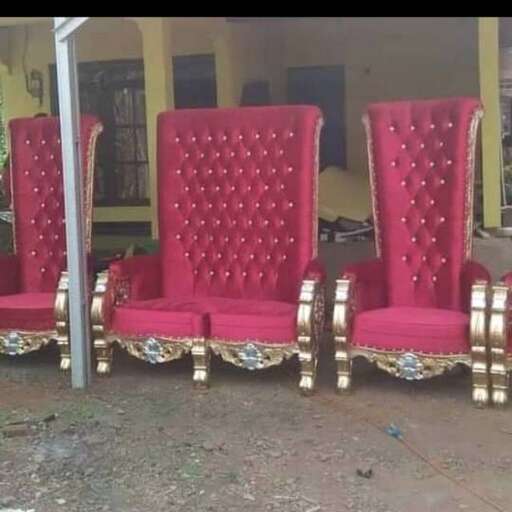i want these chairs for my house!