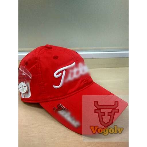 a red cap with a logo on it.