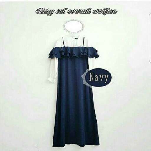 i love the idea of a dress with the sleeves and the sleeves.