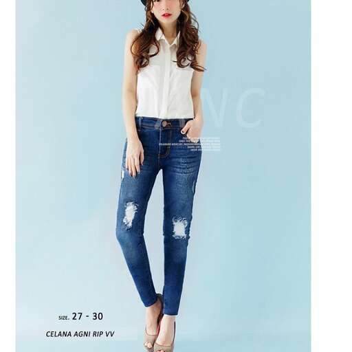 a white blouse with a white blouse and jeans