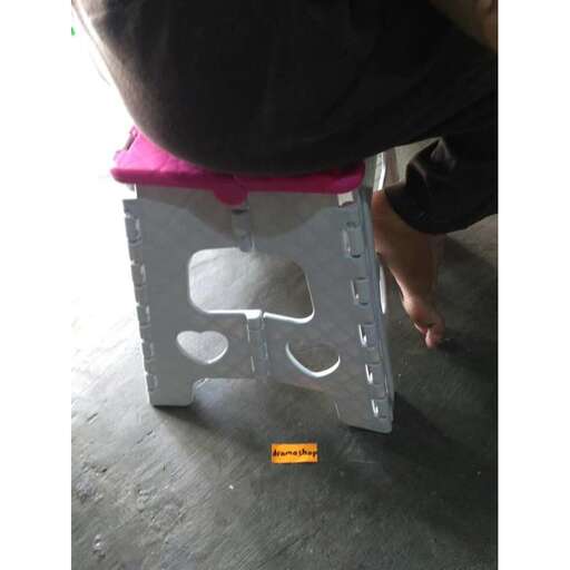 the stool with the handle removed.