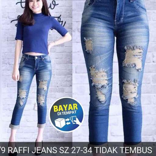 jeans worn by a girl