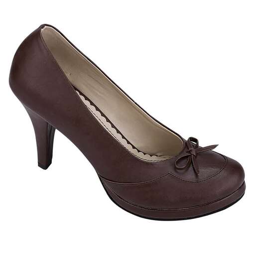 i'm not sure what these shoes are but they are cute.