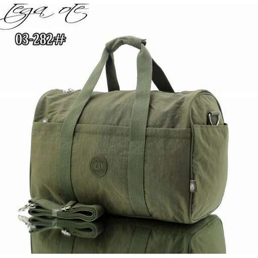 messenger bag in green