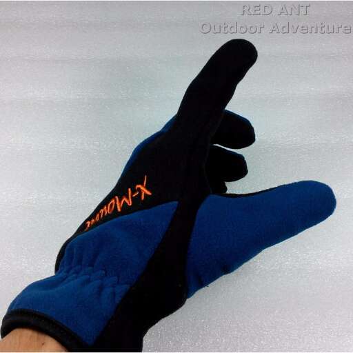 i love the way the red in the glove is against the white snow.