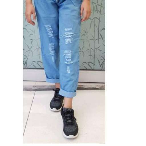 these jeans are made for walking.