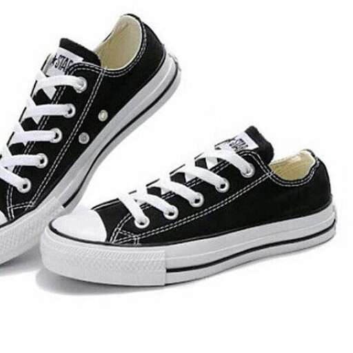i have a pair of shoes.
