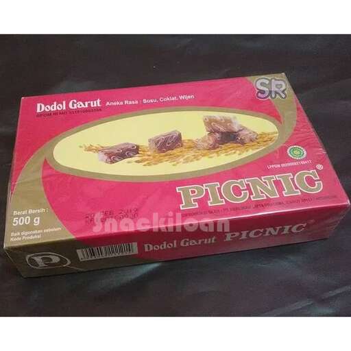 a box of food that is on a table.