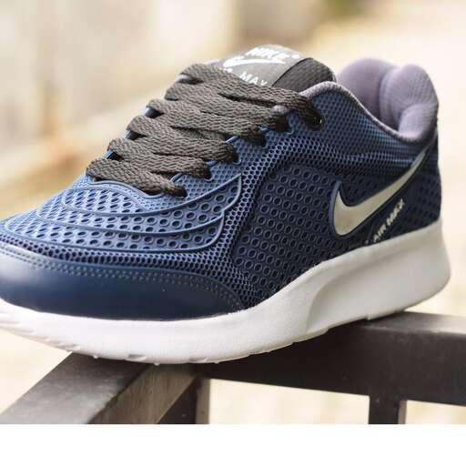 i'm not sure if i'm wearing these shoes.