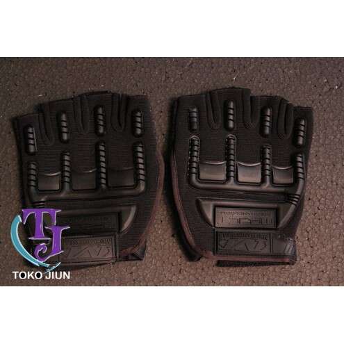 leather gloves for the upcoming season